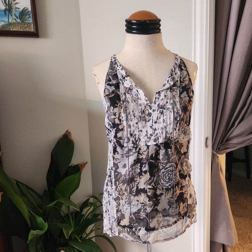 Silk Lightweight B&W Top 💜